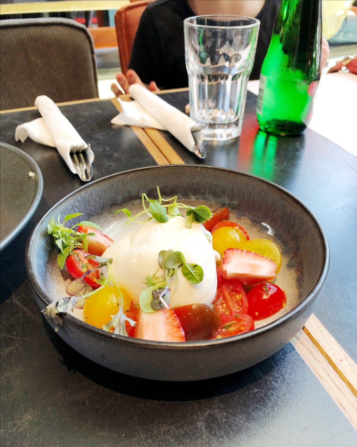 F-Hoone burrata